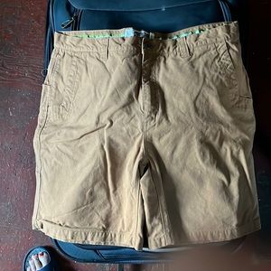 Mountain Khakis Rust size 42.9